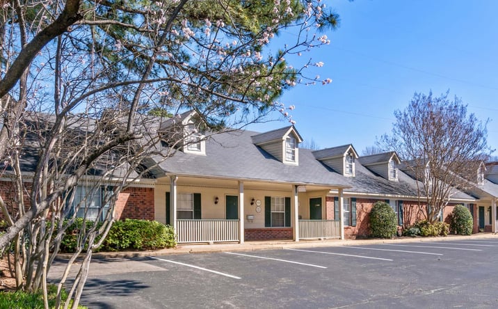 Pictures of Office property located at 5370-5382 Estate Office Dr, Memphis, TN 38119 for lease - image #1