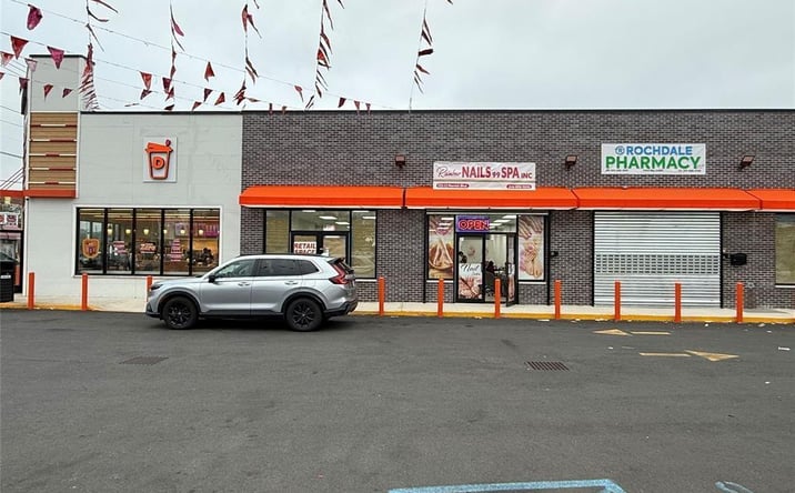 Pictures of Office property located at 122-04 Merrick Boulevard, New York, NY 11434 for lease - image #1