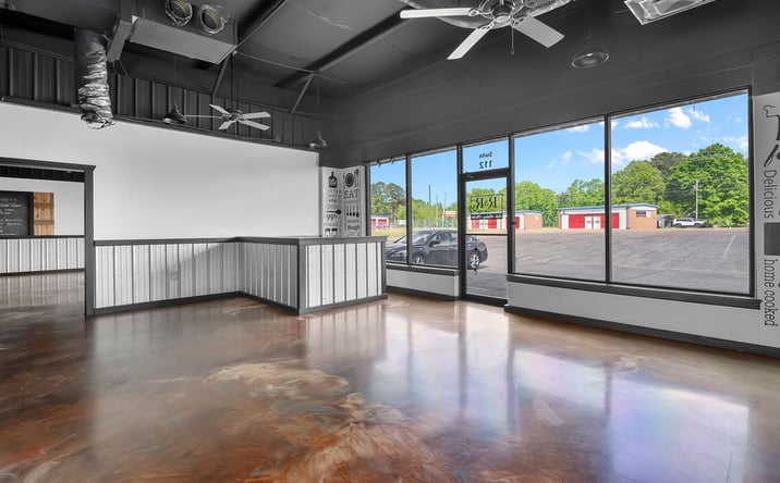 Pictures of Retail, Restaurant property located at 301 N Walston Bridge Rd, Jasper, AL 35504 for lease - image #1