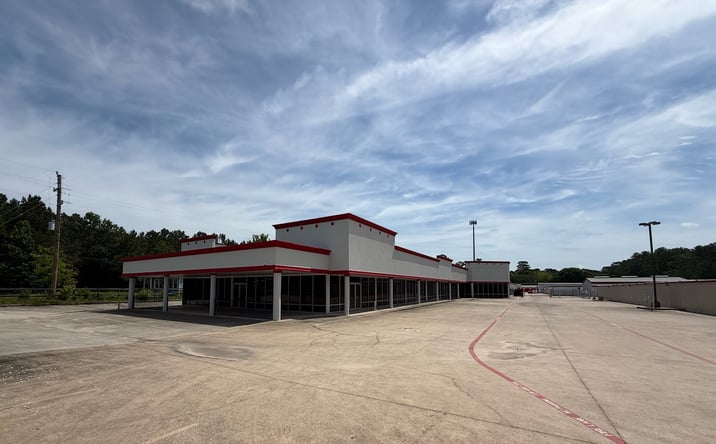 Pictures of Retail, Industrial property located at 3636 HONEA EGYPT RD, MONTGOMERY, TX 77316-9423 for lease - image #1