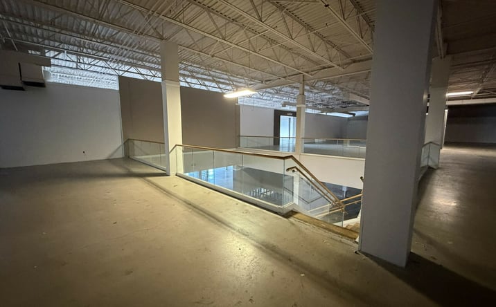 Pictures of Retail property located at 590 New Jersey 38, Maple Shade, NJ 08052 for lease - image #1