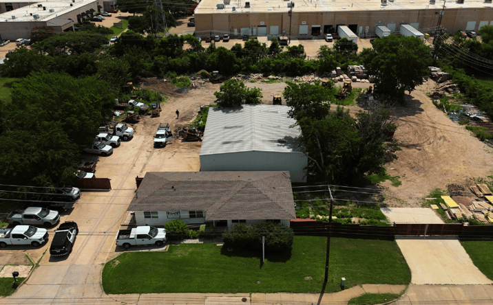 Pictures of Industrial property located at 2404 Tarpley Rd., Carrollton, TX 75006 for lease - image #1