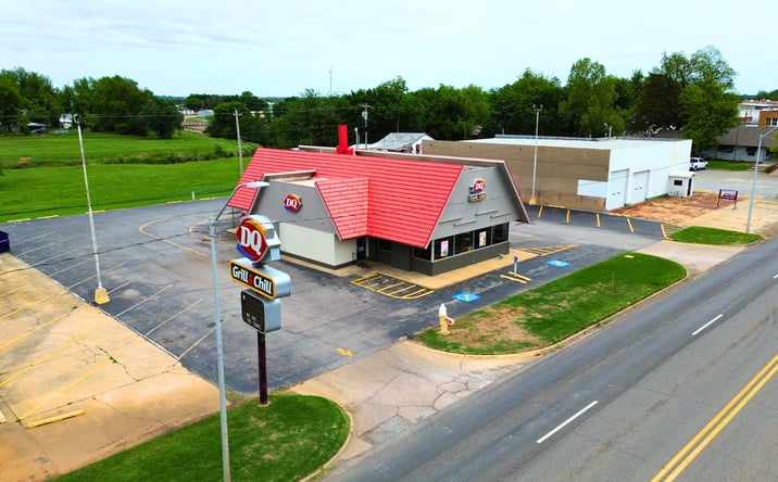 Pictures of Retail property located at 720 W Choctaw Ave, Chickasha, OK 73018 for lease - image #1