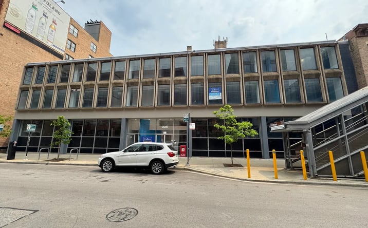 Pictures of Office property located at 225 W Superior St, Chicago, IL 60654 for lease - image #1