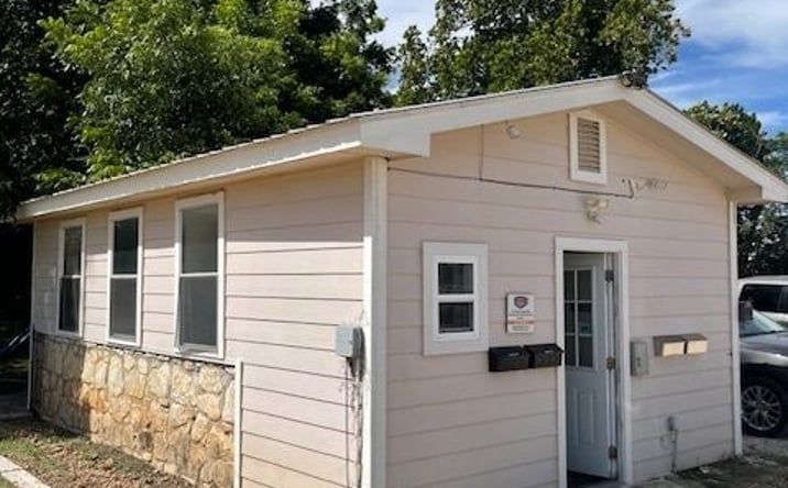 Pictures of Industrial property located at 1630 County Road 279, Liberty Hill, TX 78642 for lease - image #1