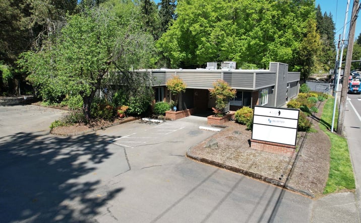Pictures of Retail, Industrial, Office property located at 17131 Southwest Boones Ferry Road, Lake Oswego, OR 97035 for lease - image #1