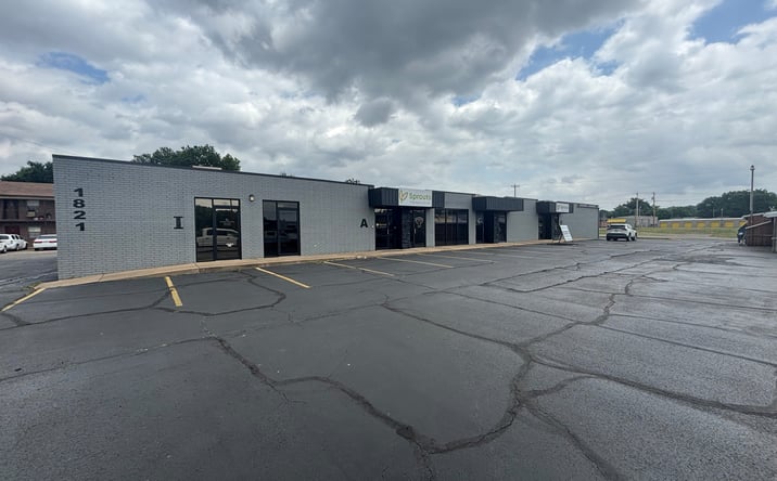 Pictures of Retail, Office property located at 1821 Phoenix Avenue, Fort Smith, AR 72901 for lease - image #1