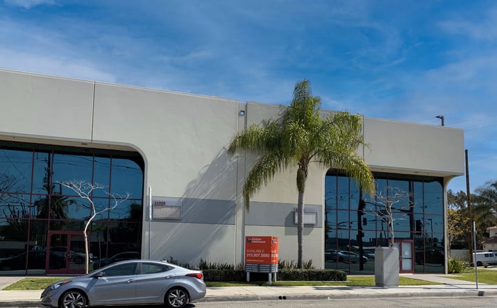 Pictures of Industrial property located at 11938 S La Cienega Blvd, Inglewood, CA 90304 for lease - image #1