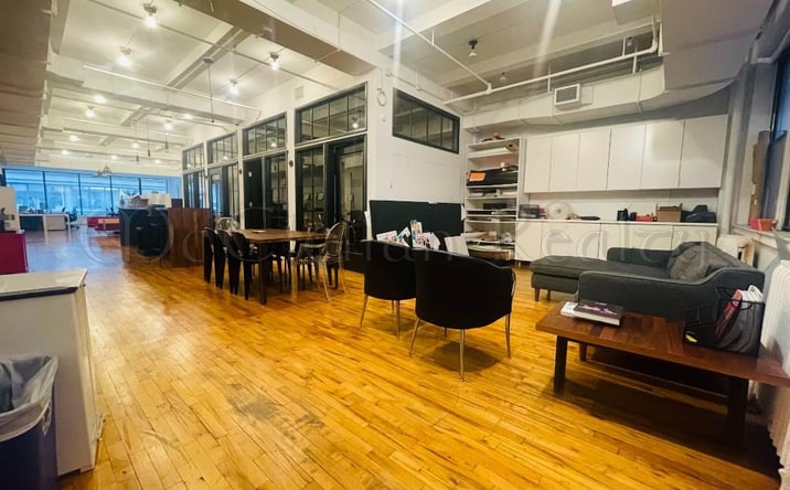 Pictures of Office property located at West 25th Street, New York City, NY 10011 for lease - image #1