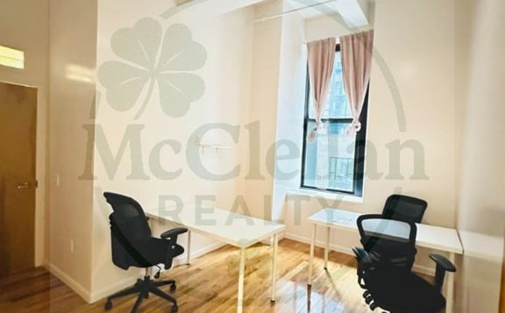 Pictures of Office property located at WEST 36th street, New York City, NY 10018 for lease - image #1