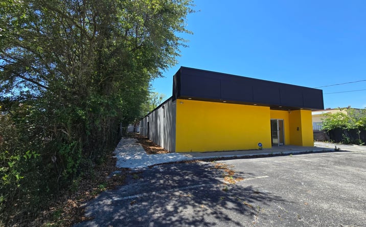 Pictures of Industrial, Office, Retail property located at 5352 HWY Avenue, Jacksonville, FL 32254 for lease - image #1