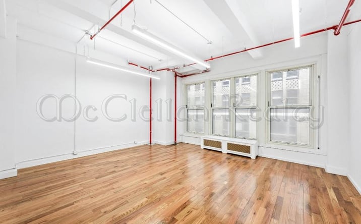 Pictures of Office property located at WEST 36th Street, New York City, NY 10018 for lease - image #1