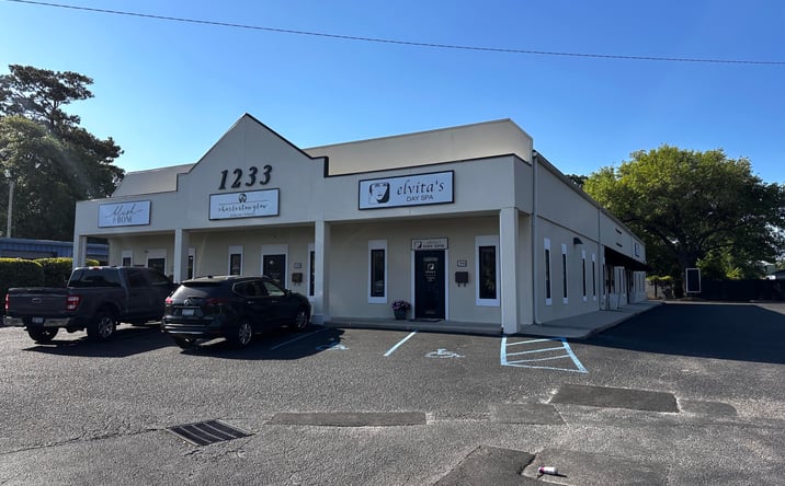 Pictures of Special Purpose property located at 1233 Ben Sawyer Boulevard # 800, Mount Pleasant, SC 29464 for lease - image #1