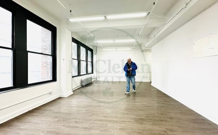 Pictures of Office property located at West 38th Street, New York City, NY 10001 for lease - image #1
