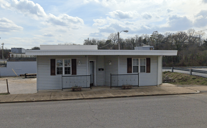 Pictures of Retail, Land, Special Purpose property located at 303 West Commerce Street, Lewisburg, TN 37091 for lease - image #1