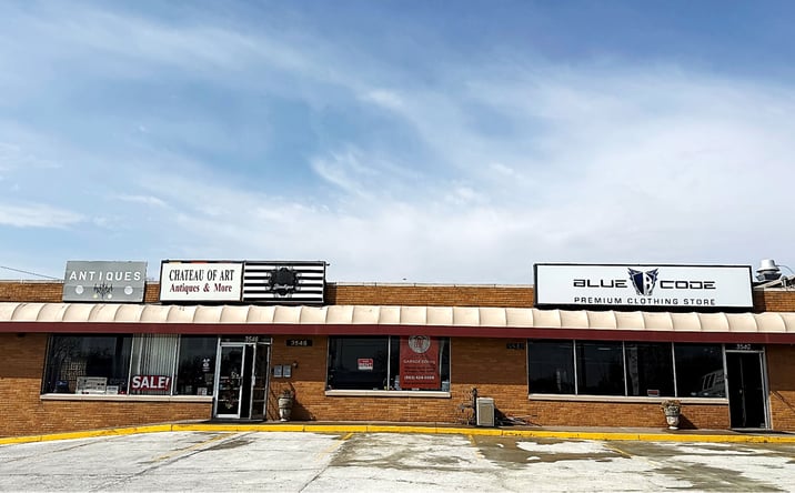 Pictures of Retail property located at 3546 North Brady Street, Davenport, IA 52806 for lease - image #1