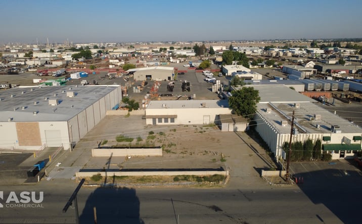 Pictures of Industrial property located at 2831 Gibson Street, Bakersfield, CA 93308 for lease - image #1