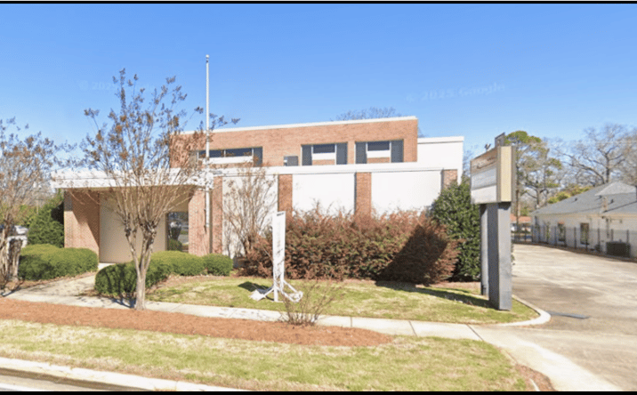 Pictures of Office property located at 1570 Watson Boulevard, Warner Robins, GA 31093 for lease - image #1
