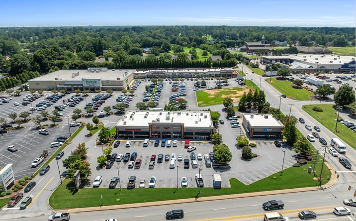 Pictures of Retail property located at 479 By-pass 72 Northwest, Greenwood, SC 29649 for lease - image #1