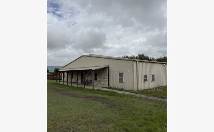 Pictures of Office property located at 1425 South Loop 4, Buda, TX 78610 for lease - image #1
