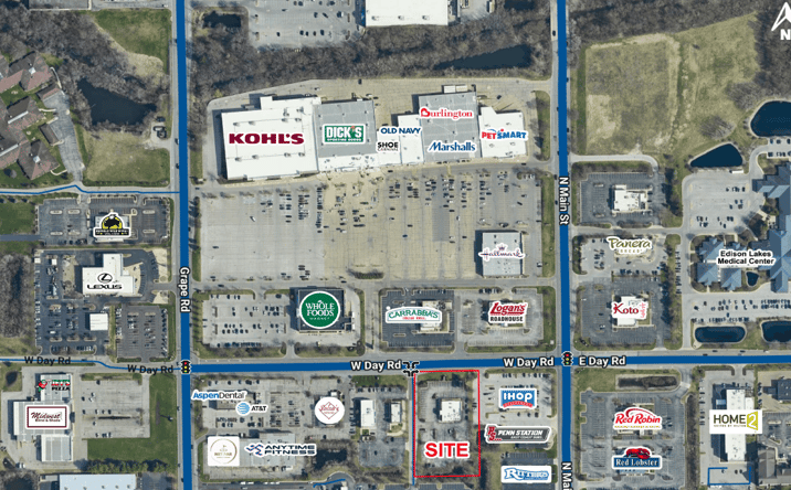 Pictures of Retail property located at 205 W DAY RD, MISHAWAKA, IN 46545-1401 for lease - image #1