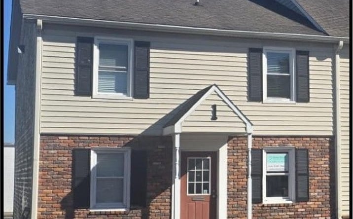 Pictures of Office property located at 4709 College Acres Dr, Wilmington, NC 28403 for lease - image #1