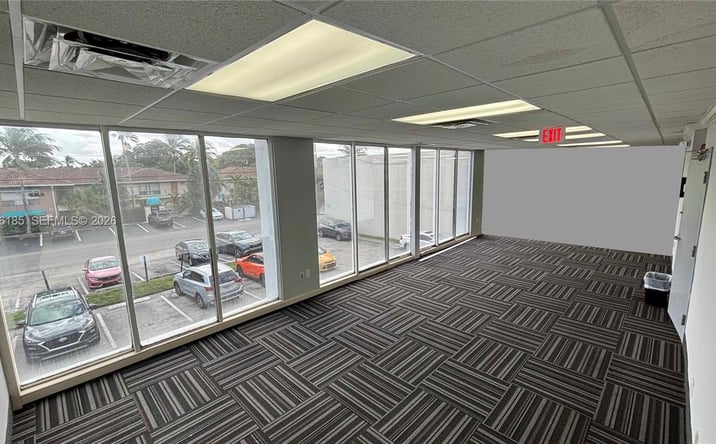 Pictures of Office property located at 2740 E Oakland Park Blvd # 208, Fort Lauderdale, FL 33306 for lease - image #1