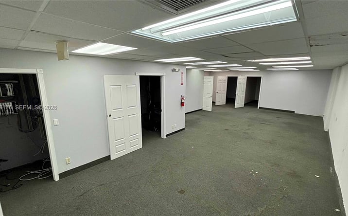 Pictures of Office property located at 2740 E Oakland Park Blvd # 207, Fort Lauderdale, FL 33306 for lease - image #1