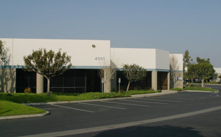 Pictures of Retail, Industrial property located at La Palma Ave, Anaheim, CA 92801 for lease - image #1