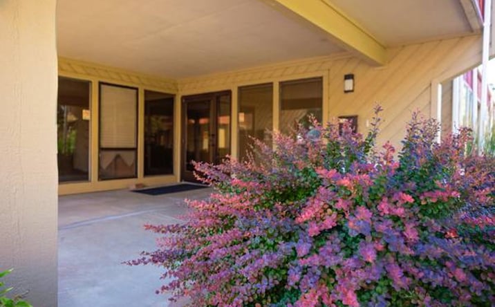 Pictures of Office property located at 2312 N Cole Road, Ste J, Boise, ID 83704 for lease - image #1