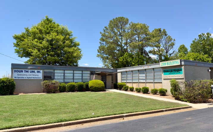Pictures of Office, Special Purpose property located at 1308 Church Street Southeast, Decatur, AL 35601 for lease - image #1