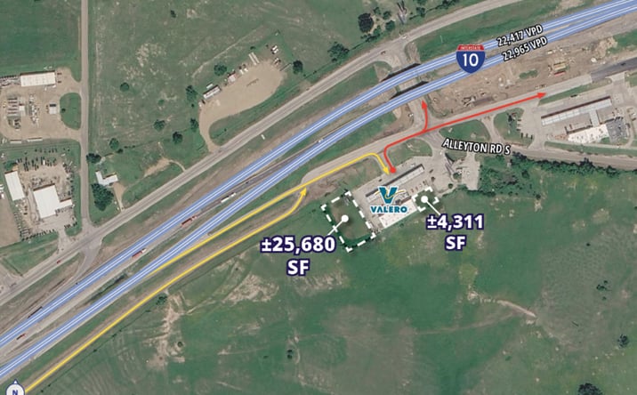 Pictures of Retail, Land property located at 4475 I-10 & Alleyton Road South, Columbus, TX 78934 for lease - image #1