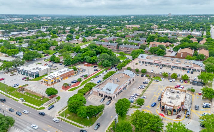 Pictures of Retail, Special Purpose property located at 3250 Hulen Street, Fort Worth, TX 76107 for lease - image #1