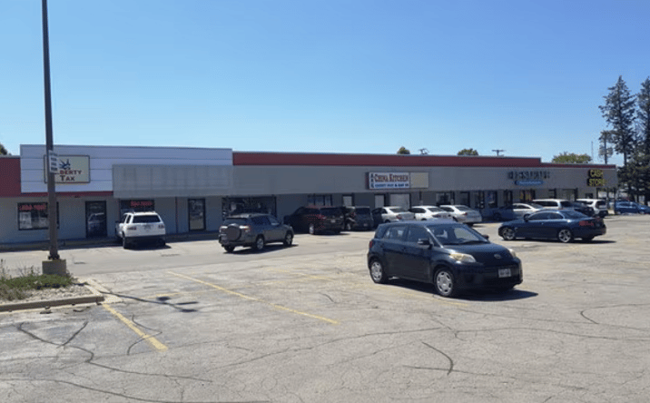 Pictures of Retail, Restaurant property located at 2030 East Mason Street, Green Bay, WI 54302 for lease - image #1
