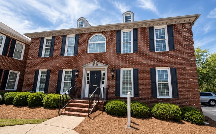Pictures of Office property located at 576 EXECUTIVE PL, FAYETTEVILLE, NC 28305-5122 for lease - image #1