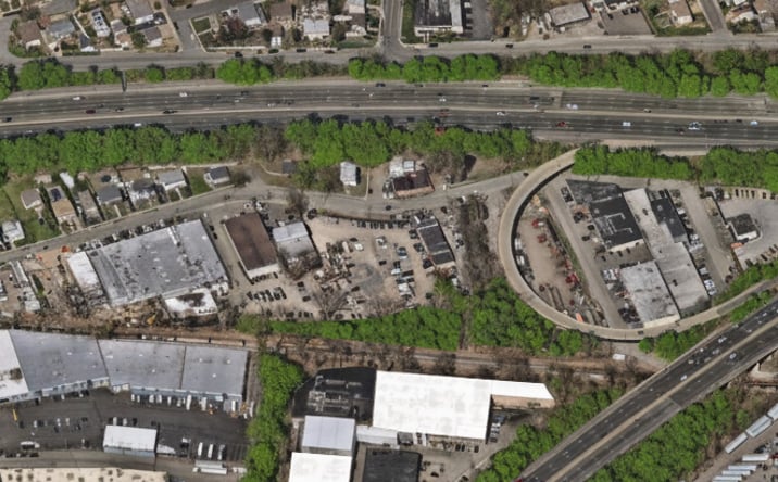 Pictures of Industrial property located at 5 Boumar Place, Elmwood Park, NJ 07407-2615 for lease - image #1