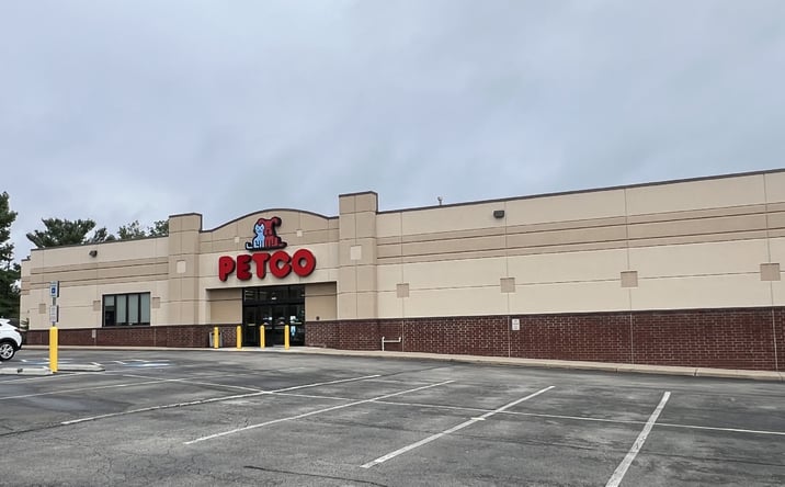 Pictures of Retail property located at 2723 Stroschein Road, Monroeville, PA 15146 for lease - image #1
