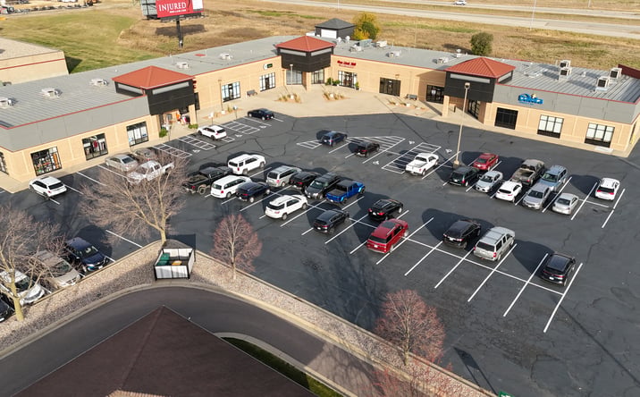 Pictures of Retail, Office, Special Purpose property located at 1826 Commerce Drive, North Mankato, MN 56003 for lease - image #1
