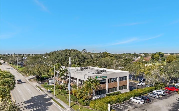 Pictures of Office, Retail property located at 3595 Sheridan St # 210, Hollywood, FL 33021 for lease - image #1