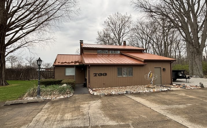 Pictures of Office, Retail property located at 733 Princeton Blvd., Elkhart, IN 46516-3719 for lease - image #1
