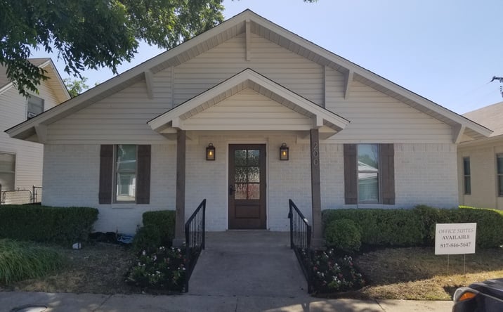 Pictures of Office property located at 200 S Main St, Rhome, TX 76078 for lease - image #1