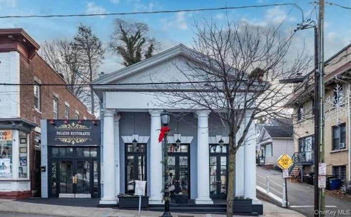 Pictures of Restaurant property located at 286 Main Street, North Hempstead, NY 11050 for lease - image #1