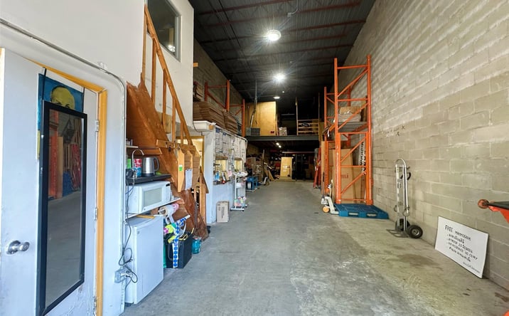 Pictures of Industrial property located at 69-40 Garfield Avenue, New York, NY 11377 for lease - image #1