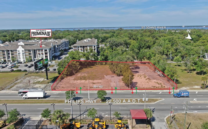 Pictures of Land property located at 2426 Philips Highway, Jacksonville, FL 32207 for lease - image #1