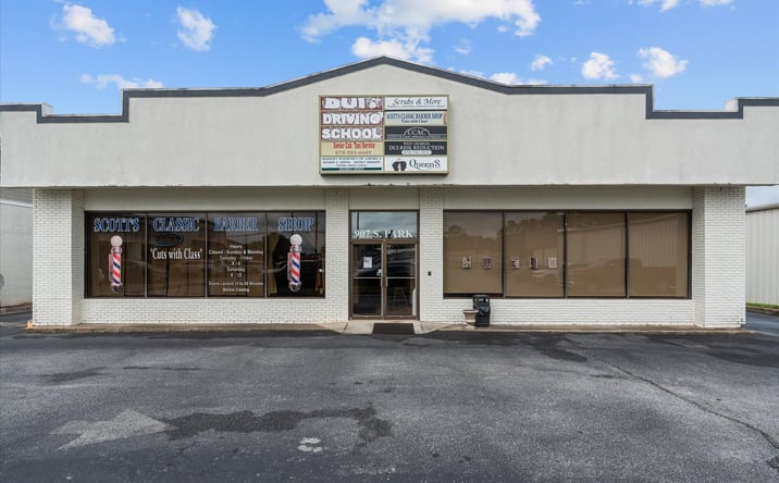 Pictures of Office property located at 907 South Park Street, Unit#Suite C, E, F, G, H, J, Carrollton, GA 30117 for lease - image #1