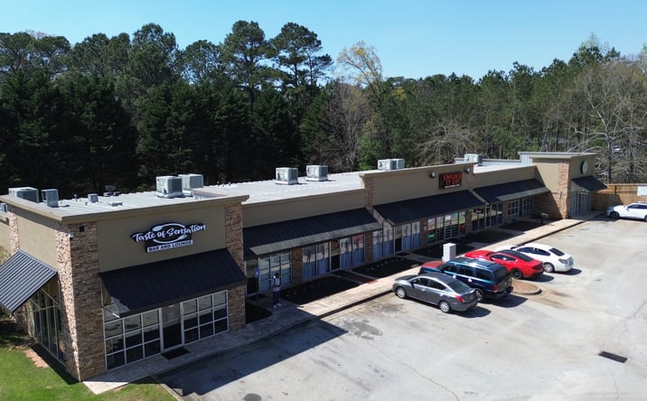 Pictures of Office, Restaurant, Special Purpose property located at Mount Zion Road Southeast, Atlanta, GA 30354 for lease - image #1