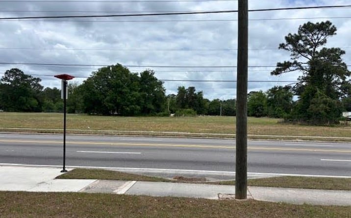 Pictures of Land property located at 5097 Soutel Drive, Jacksonville, FL 32208 for lease - image #1