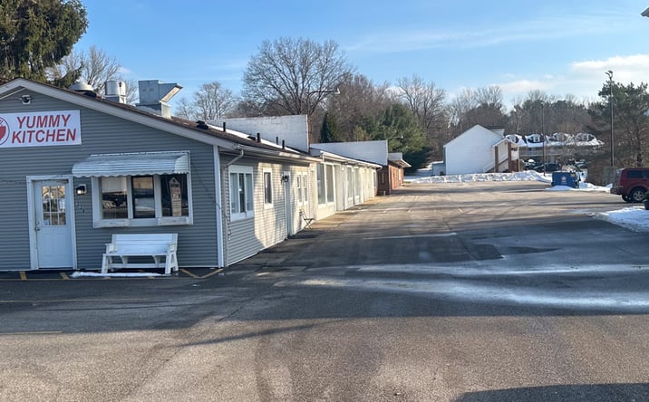 Pictures of Office property located at 338 Northeast Avenue, Tallmadge, OH 44278 for lease - image #1