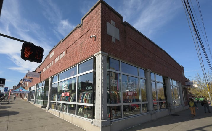 Pictures of Retail property located at 232 E Champion St, Bellingham, WA 98225 for lease - image #1