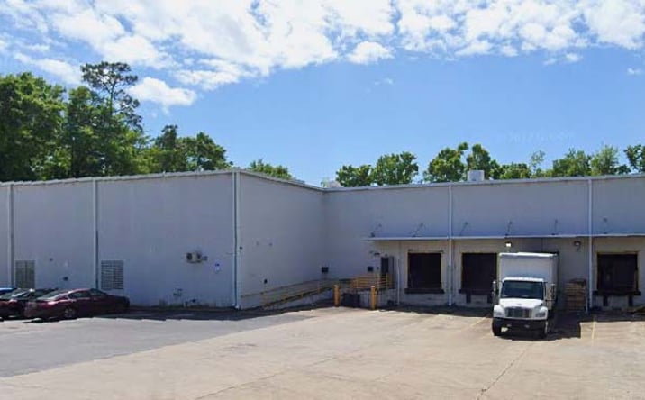 Pictures of Industrial property located at 6243 N Davis Hwy, Pensacola, FL 32504 for lease - image #1